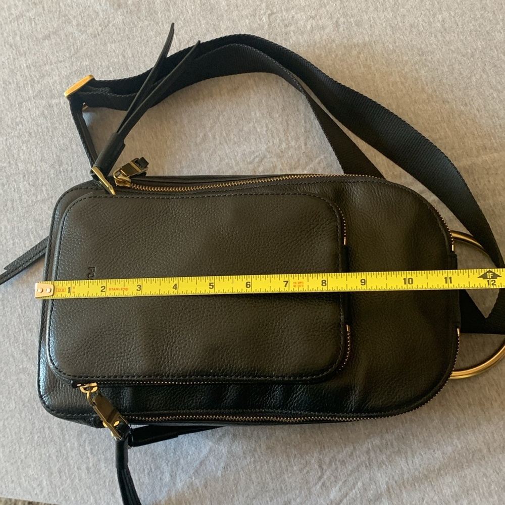 Fossil Black Leather sling/ Backpack with Gold Accents - Picture 11 of 12